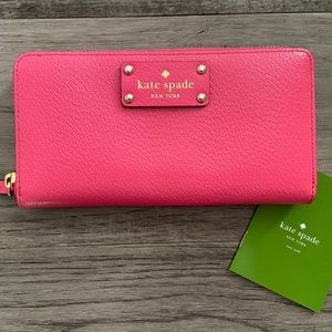 NWOT Kate Spade Pink Neda Wellesley Wallet